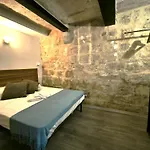 Stunning 3 Bedroom Town House Lejlighed Valletta