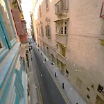 Stunning 3 Bedroom Town House * Valletta
