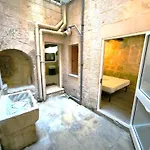 Lejlighed Stunning 3 Bedroom Town House *