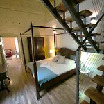 Stunning 3 Bedroom Town House