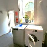 Lejlighed Stunning 3 Bedroom Town House *