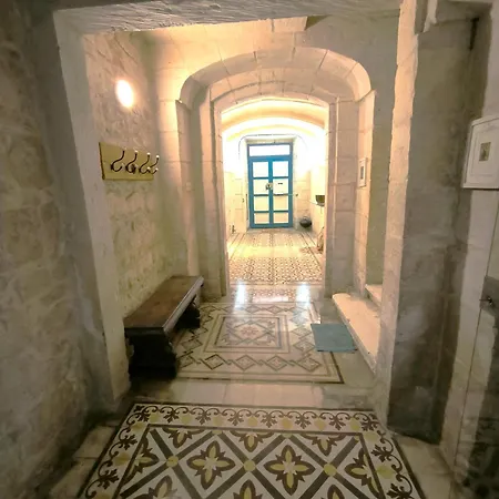 아파트 Stunning 3 Bedroom Town House