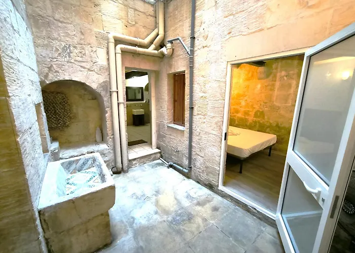 Appartement Stunning 3 Bedroom Town House *