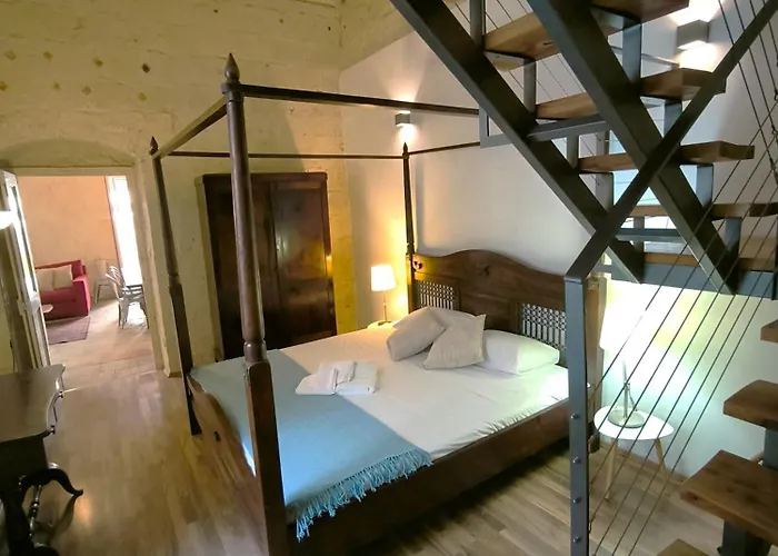 Stunning 3 Bedroom Town House