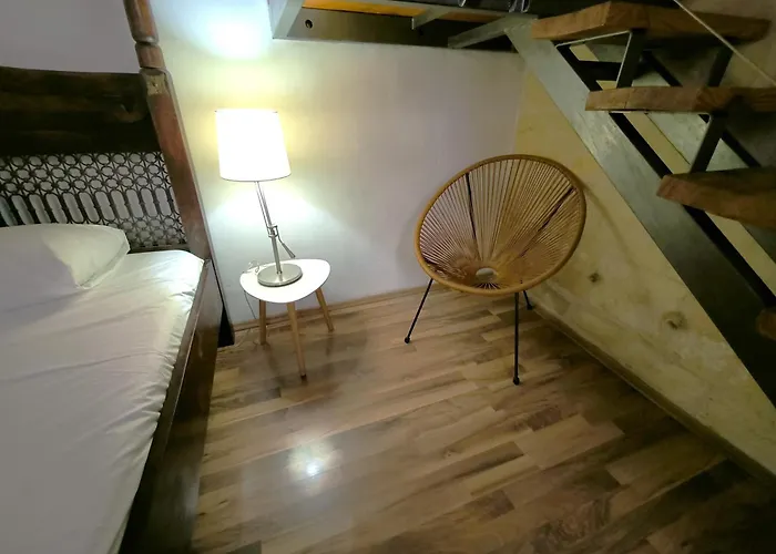 Stunning 3 Bedroom Town House Appartement *