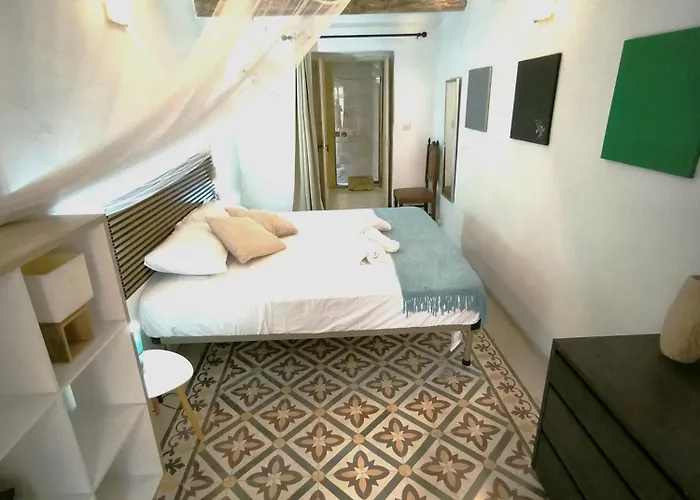 Stunning 3 Bedroom Town House Appartement Valletta