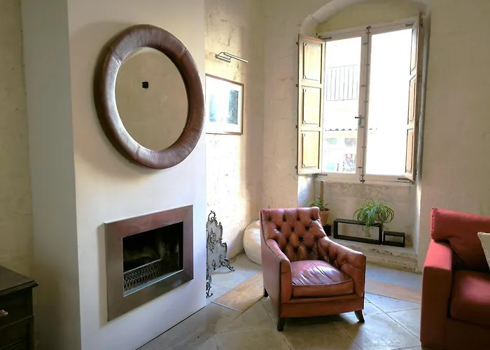 Stunning 3 Bedroom Town House * Valletta