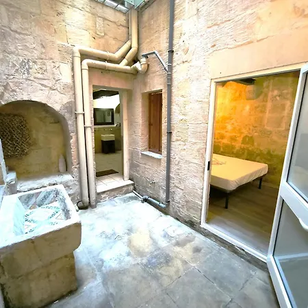 Lejlighed Stunning 3 Bedroom Town House *