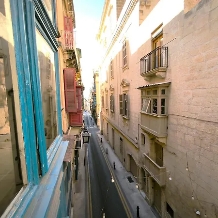 Stunning 3 Bedroom Town House Apartmán Valletta