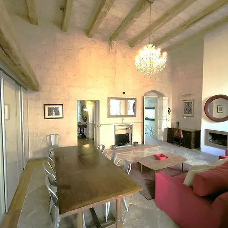 Lejlighed Stunning 3 Bedroom Town House