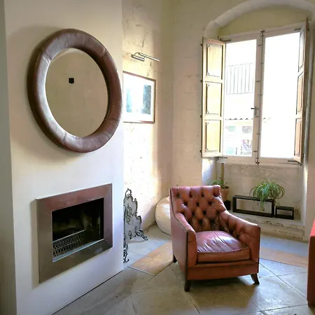 The Grand House * La Valletta