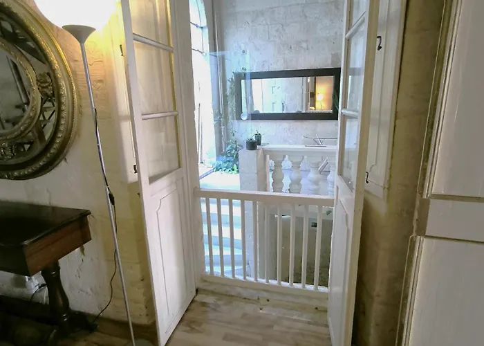 Stunning 3 Bedroom Town House